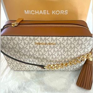 Michael Kors Crossbody